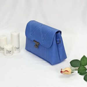 کیف دوشی دخترانه شنل مدل W آبی 2